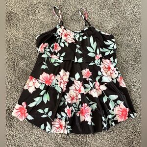 Floral Women’s Tankini Top - Black and Pink Size XXL - Pre-Loved - PTP 16”